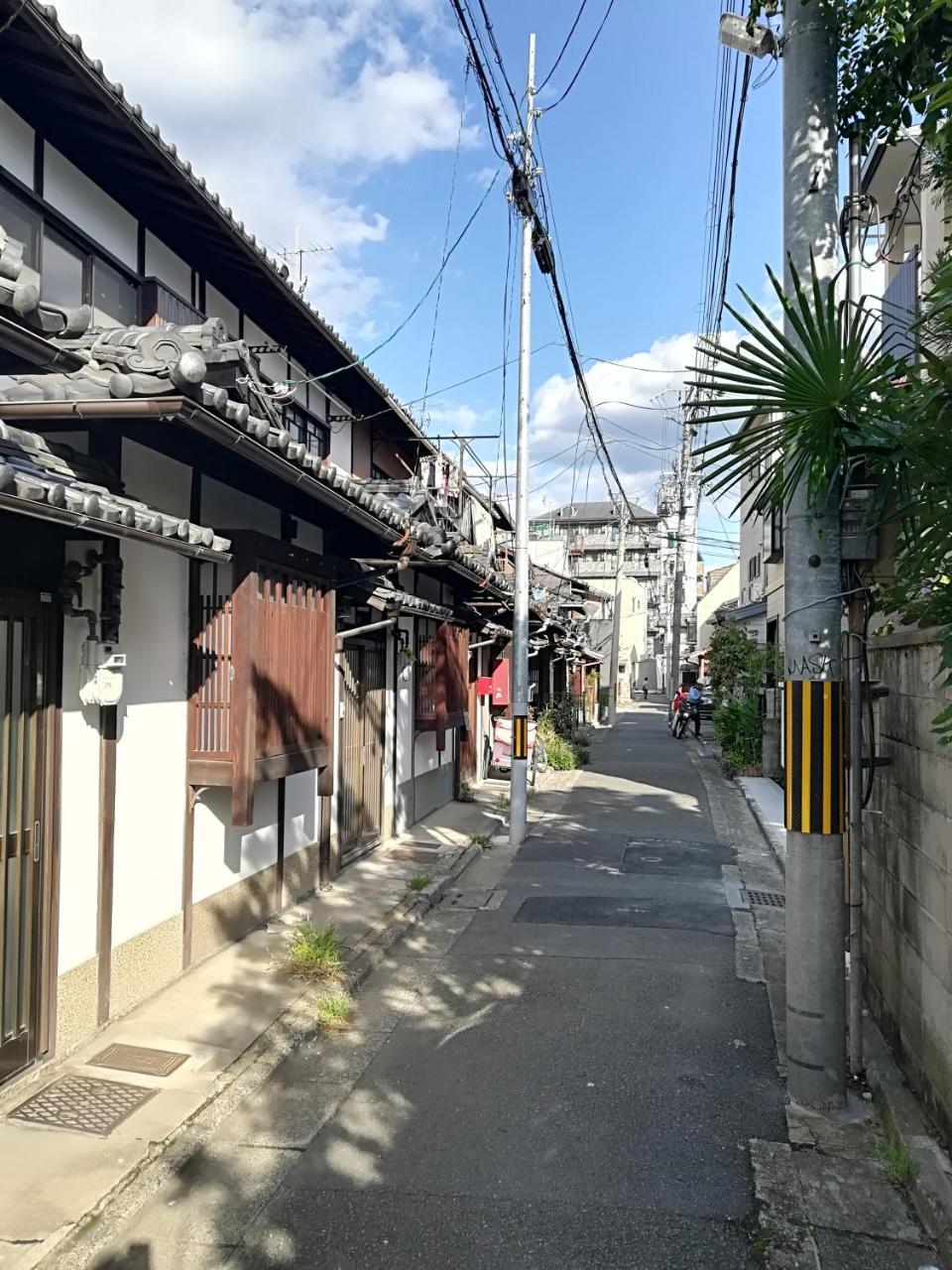 Guesthouse Tonton Nobu Киото Экстерьер фото